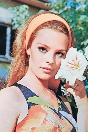 Photo Hülya Koçyiğit #378030