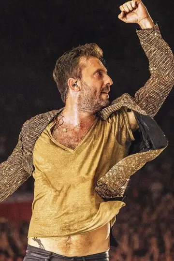 Photo Cesare Cremonini #411204