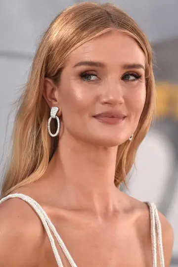 Photo Rosie Huntington-Whiteley #9351