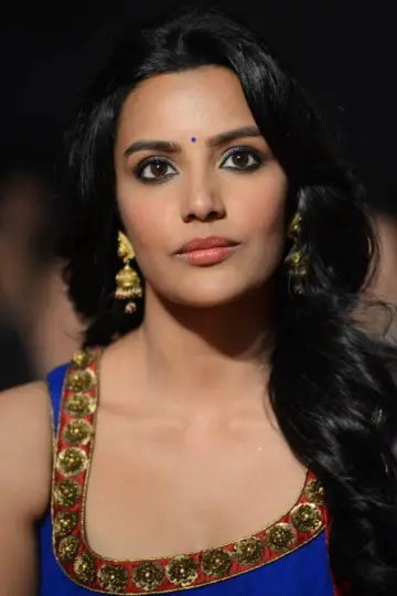 Photo Priya Anand #24410