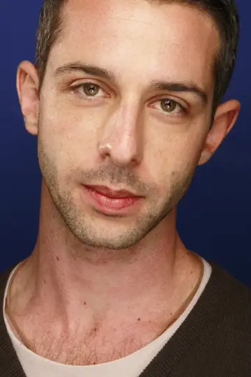 Photo Jeremy Strong #44622