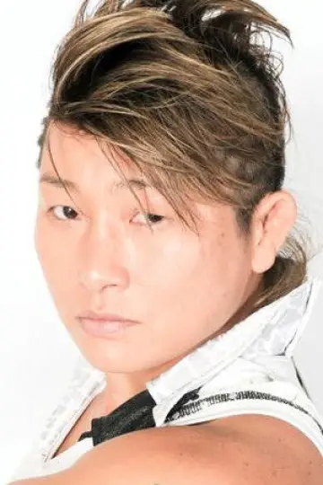 Photo Mika Akino #370713