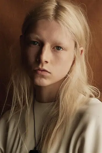 Photo Hunter Schafer #396