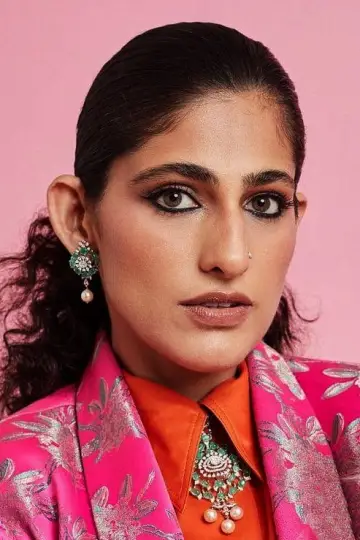Photo Kubbra Sait #195703