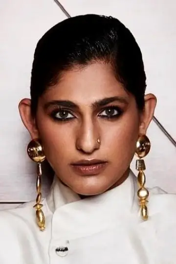 Photo Kubbra Sait #195710