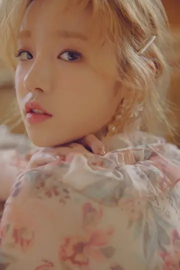 Photo Song Yuqi #395359