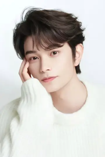 Photo Ding Yuxi #413294