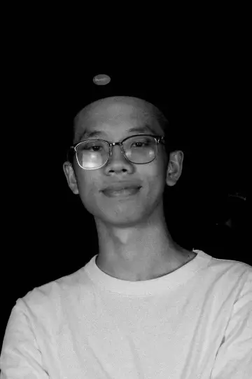 Photo Liew Jun #631293