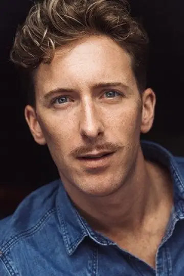 Photo Alan Burkitt #467991