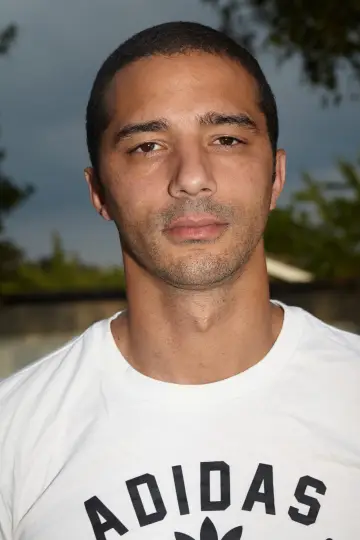 Photo Lewis Young #15785