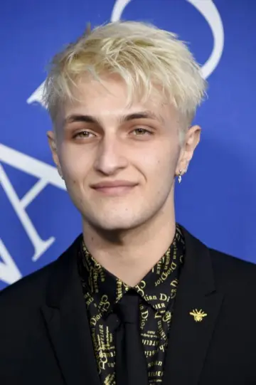 Photo Anwar Hadid #461414