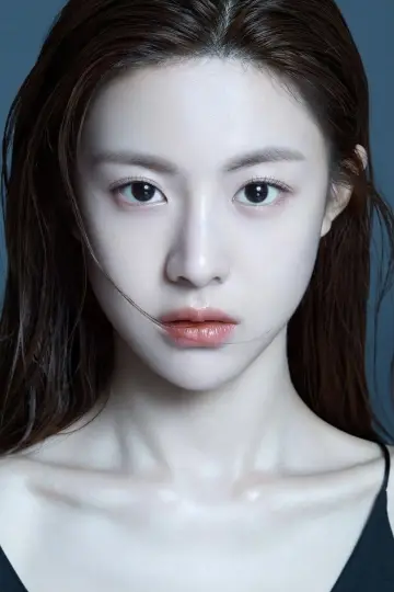 Photo Go Youn-jung #240087