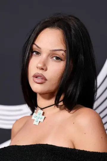 Photo Maggie Lindemann #351235