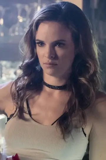Photo Danielle Panabaker #59609
