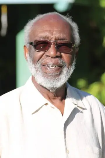 Photo James McEachin #78282