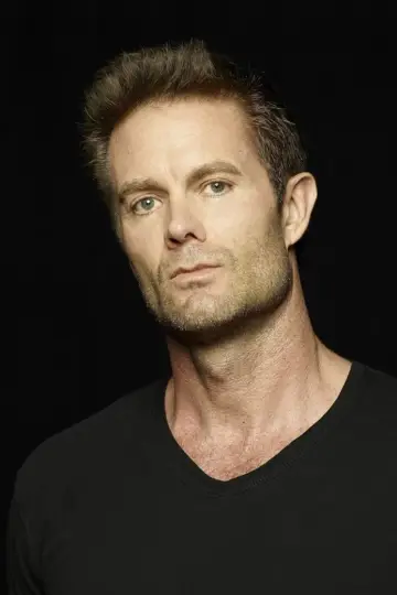 Photo Garret Dillahunt #40544