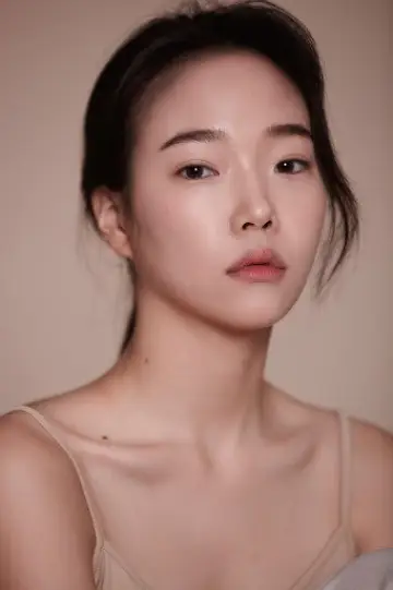 Photo Ok Yeong Jin #619101