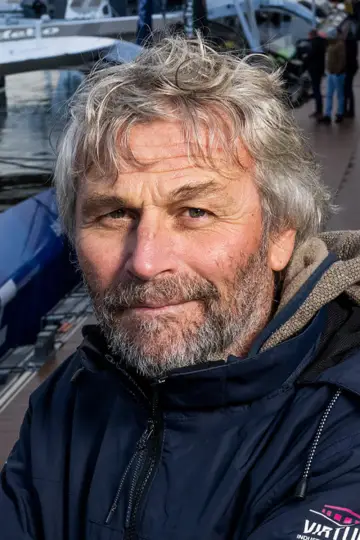 Photo Bernard Stamm #414834