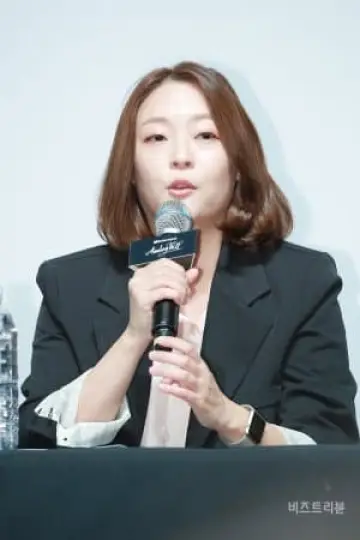 Photo Kim Ji-seon #271799