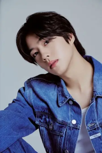 Photo Cho Han-gyeol #444001