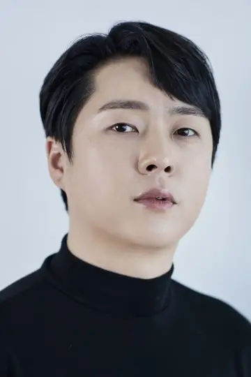 Photo Moon Byeong-ju #372499