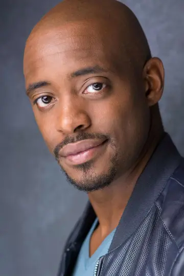 Photo Oliver Alvin-Wilson #392798