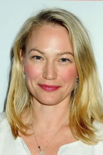 Photo Sarah Wynter #98905