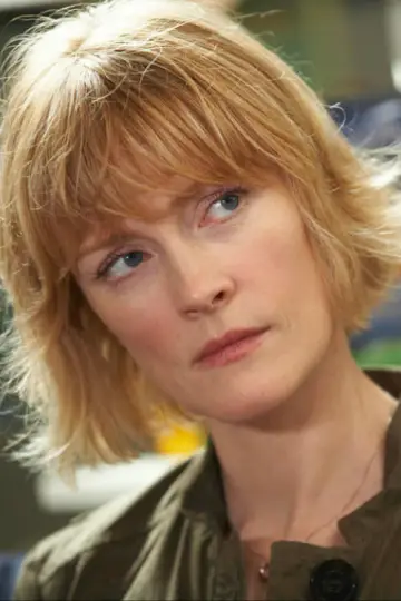 Photo Claire Skinner #61384