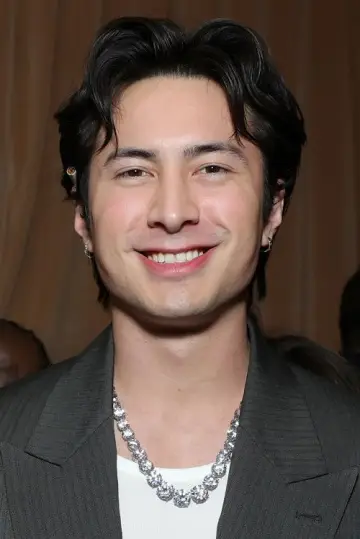 Photo Hudson Williams #409770
