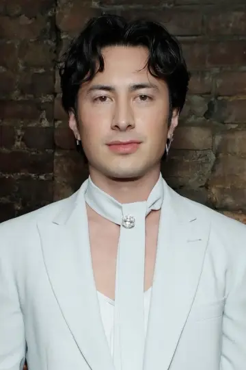 Photo Hudson Williams #409772