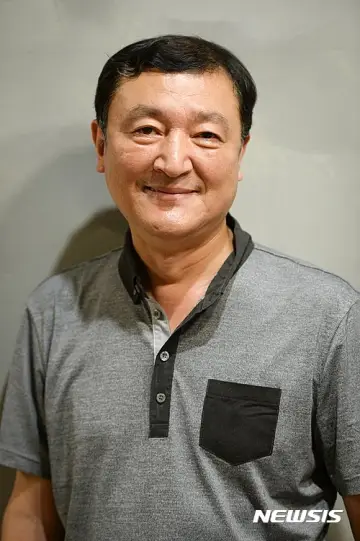 Photo Koh In-bae #357195