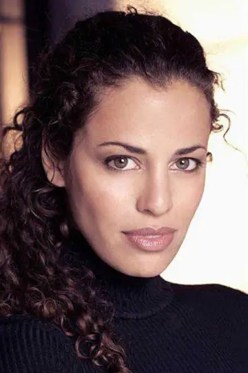 Photo Athena Karkanis #41244
