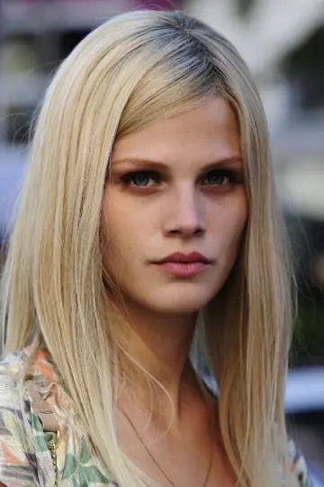 Photo Karoline Teska #142997