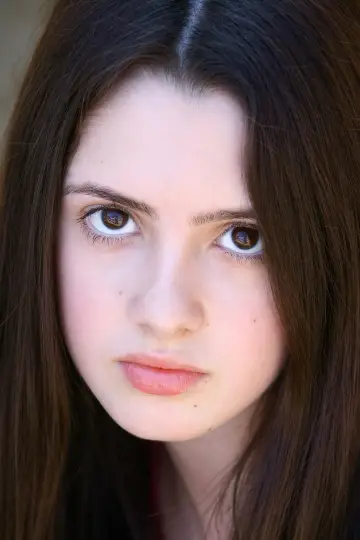 Photo Laura Marano #2012