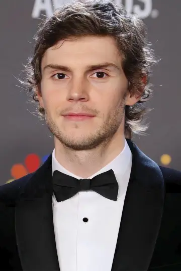 Photo Evan Peters #326456