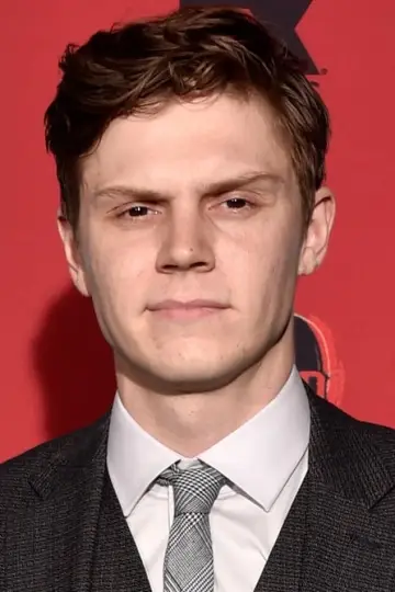 Photo Evan Peters #660