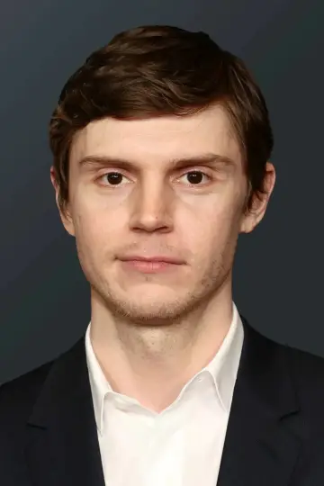 Photo Evan Peters #66519
