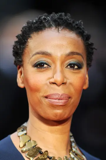 Photo Noma Dumezweni #703