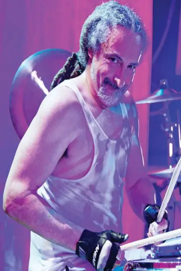 Photo Mike Bordin #379394