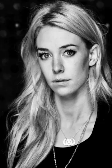 Photo Vanessa Kirby #268