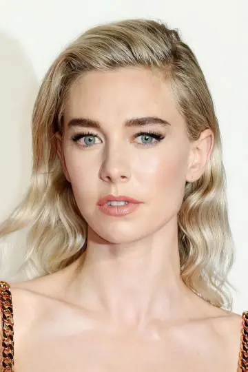 Photo Vanessa Kirby #326345