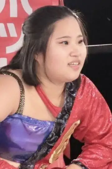 Photo Yura Suzuki #366523