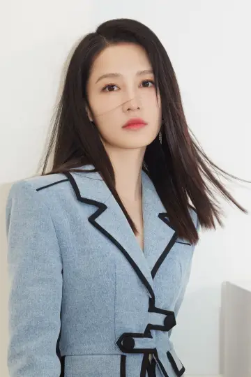 Photo Li Qin #190255