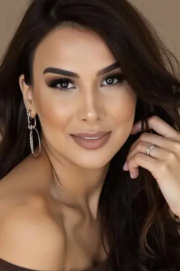 Photo Guney Akbarova #619909