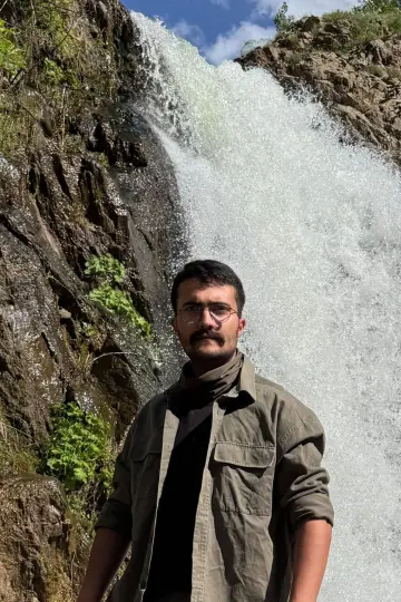 Photo Yusuf Tug #367578