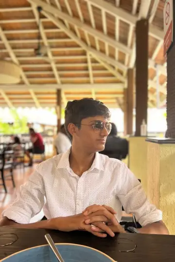 Photo Adarsh Inaganti #368257