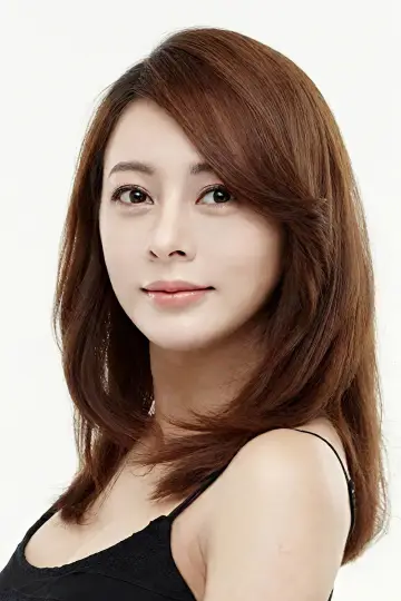 Photo Miki Lee #329747