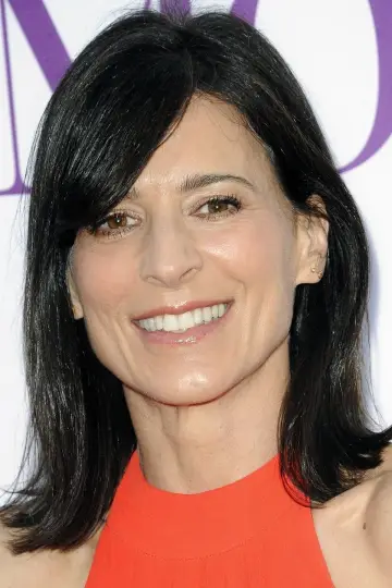 Photo Perrey Reeves #60322