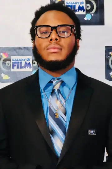 Photo Dakari Holder #411596