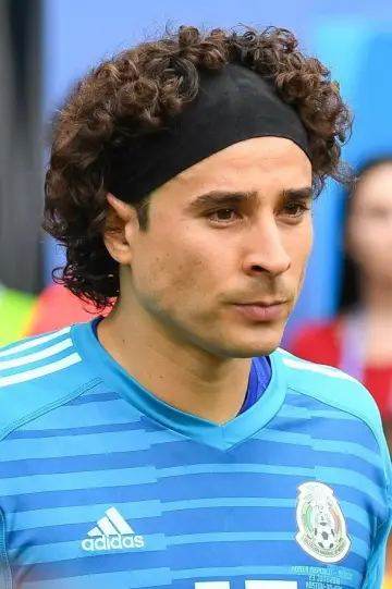 Photo Guillermo Ochoa #451506